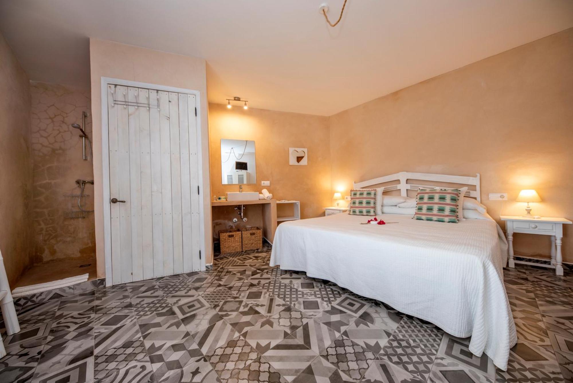 Agroturismo Can Cosmi Prats Santa Gertrudis  Habitación foto